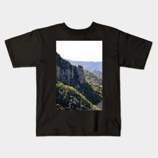 Hole in the Wall Kids T-Shirt